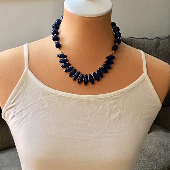 NWOT Premier Designs In The Navy Necklace - Picture 7 of 10